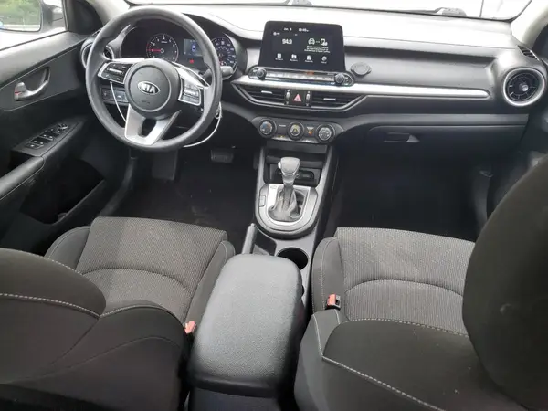 3KPF24AD2LE179585 2020 KIA FORTE - Image 8