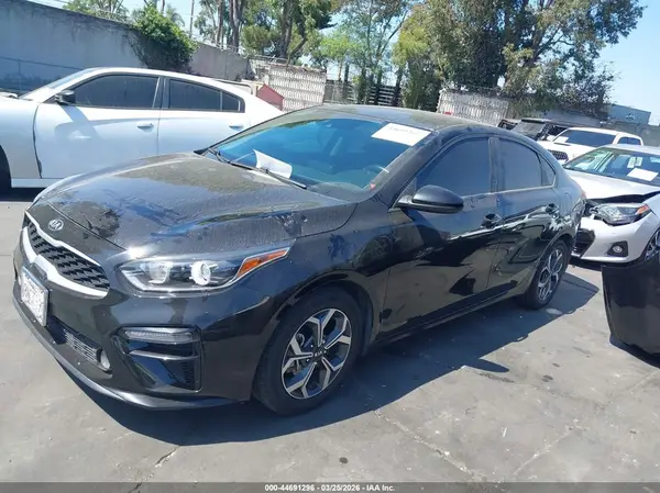 3KPF24AD2LE179750 2020 KIA FORTE - Image 2
