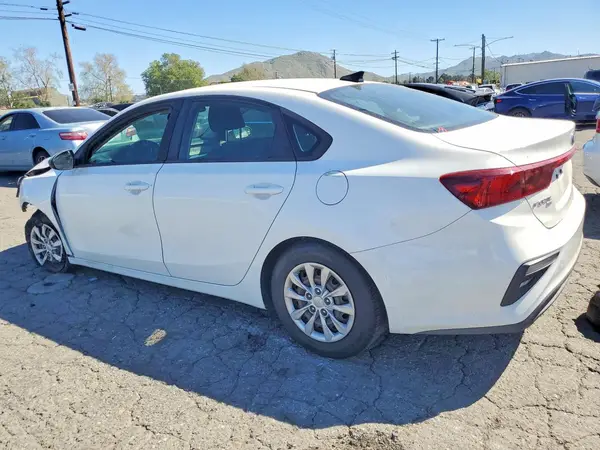 3KPF24AD2LE180848 2020 KIA FORTE - Image 2