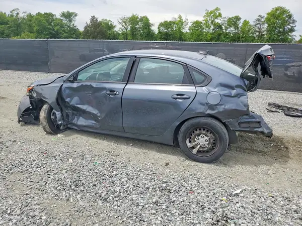 3KPF24AD2LE182163 2020 KIA FORTE - Image 2
