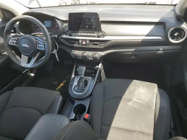 3KPF24AD2LE182227 2020 KIA FORTE - Image 8