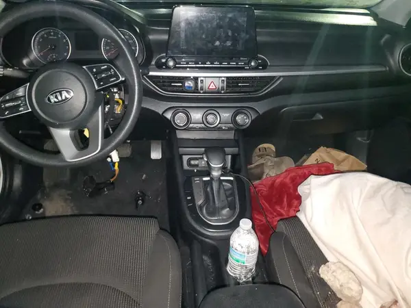 3KPF24AD2LE183264 2020 KIA FORTE - Image 8