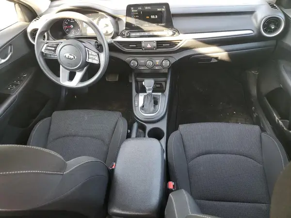 3KPF24AD2LE184902 2020 KIA FORTE - Image 8