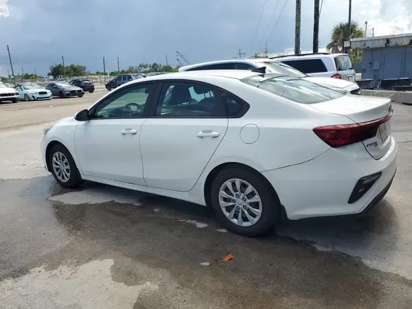 3KPF24AD2LE185399 2020 KIA FORTE - Image 2