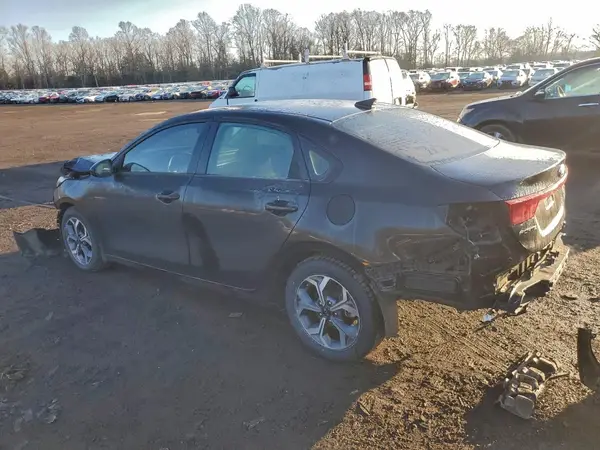 3KPF24AD2LE186326 2020 KIA FORTE - Image 2