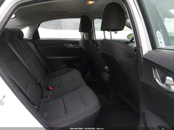 3KPF24AD2LE189744 2020 KIA FORTE - Image 8