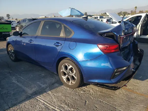 3KPF24AD2LE192238 2020 KIA FORTE - Image 2