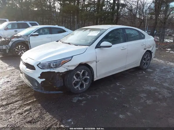 3KPF24AD2LE197729 2020 KIA FORTE - Image 2