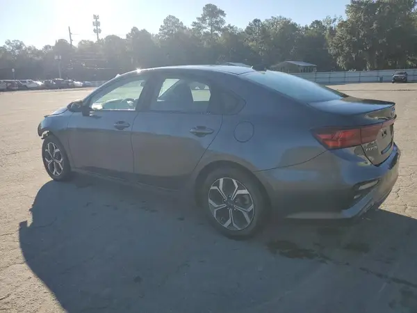 3KPF24AD2LE204839 2020 KIA FORTE - Image 2