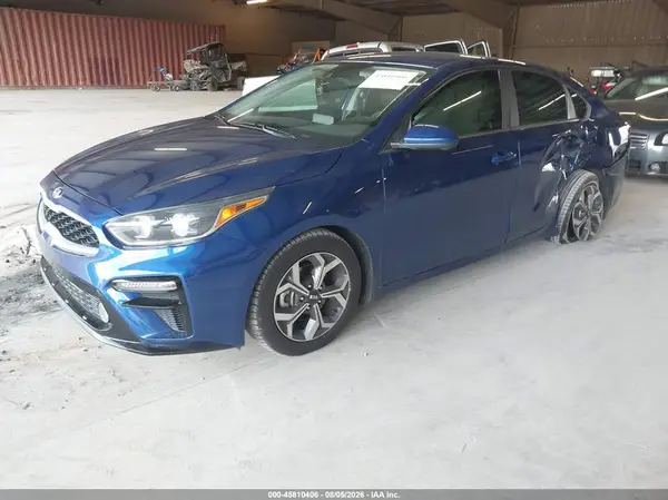 3KPF24AD2LE205814 2020 KIA FORTE - Image 2