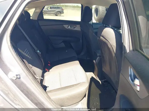 3KPF24AD2LE207479 2020 KIA FORTE - Image 8
