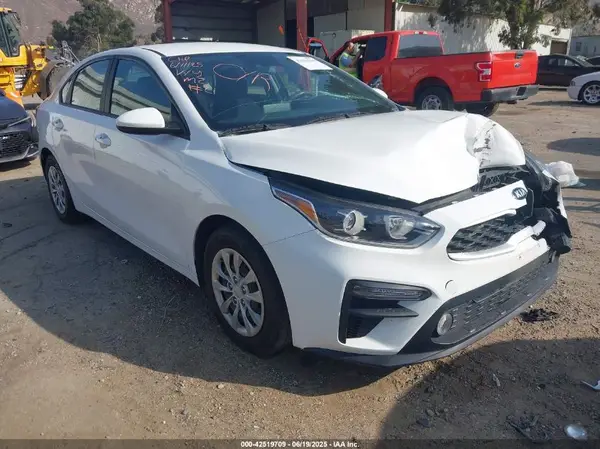 3KPF24AD2LE208146 2020 KIA FORTE - Image 1