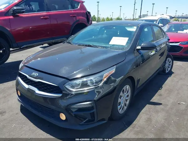 3KPF24AD2LE208308 2020 KIA FORTE - Image 2