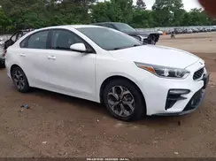 3KPF24AD2LE209197 2020 KIA FORTE