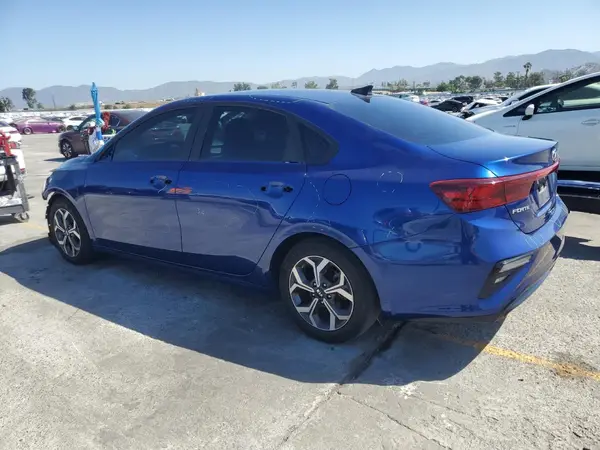 3KPF24AD2LE209636 2020 KIA FORTE - Image 2