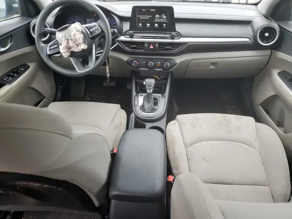 3KPF24AD2LE210141 2020 KIA FORTE - Image 8