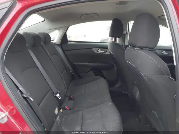 3KPF24AD2LE211225 2020 KIA FORTE - Image 8