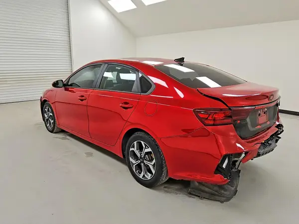 3KPF24AD2LE211712 2020 KIA FORTE - Image 2