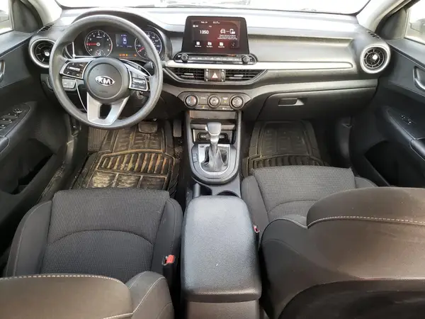 3KPF24AD2LE212097 2020 KIA FORTE - Image 8