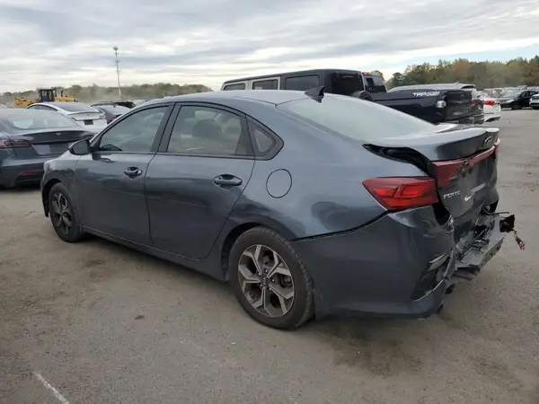 3KPF24AD2LE212424 2020 KIA FORTE - Image 2
