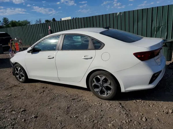 3KPF24AD2LE214626 2020 KIA FORTE - Image 2