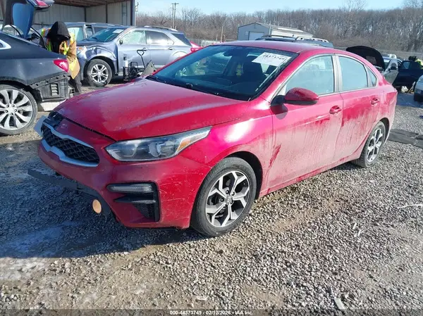 3KPF24AD2LE216389 2020 KIA FORTE - Image 2