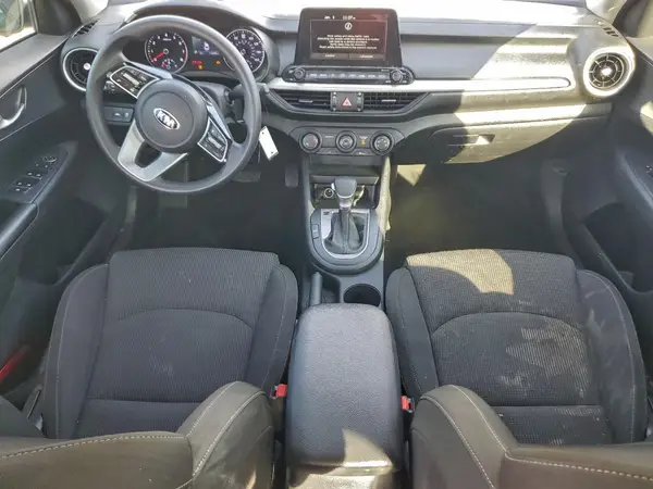 3KPF24AD2LE219910 2020 KIA FORTE - Image 8