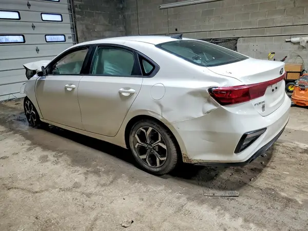 3KPF24AD2LE221107 2020 KIA FORTE - Image 2