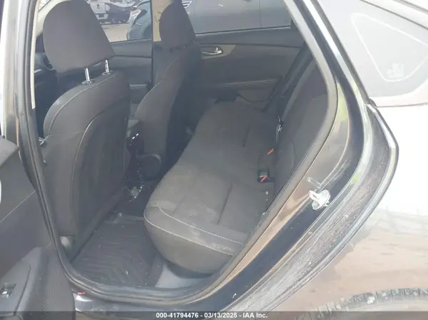3KPF24AD2LE223116 2020 KIA FORTE - Image 8