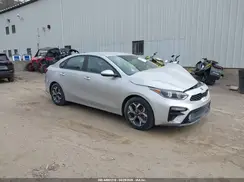 3KPF24AD2LE223570 2020 KIA FORTE