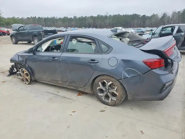 3KPF24AD2LE224766 2020 KIA FORTE - Image 2