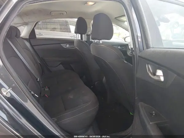 3KPF24AD2LE225092 2020 KIA FORTE - Image 8