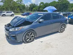 3KPF24AD2LE229465 2020 KIA FORTE