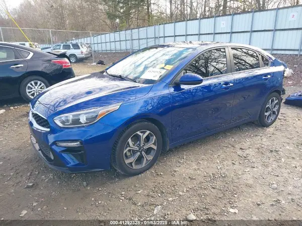 3KPF24AD2LE232589 2020 KIA FORTE - Image 2