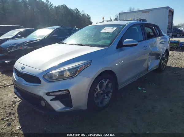 3KPF24AD2LE234214 2020 KIA FORTE - Image 2
