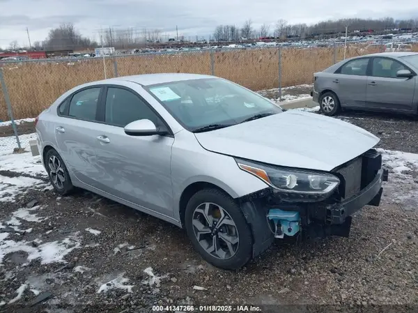 3KPF24AD2LE236402 2020 KIA FORTE - Image 1