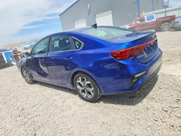 3KPF24AD2LE244760 2020 KIA FORTE - Image 2