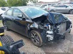 3KPF24AD2LE247335 2020 KIA FORTE