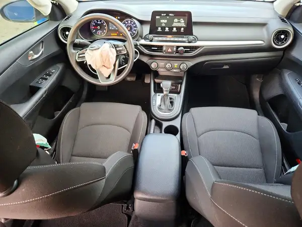 3KPF24AD2LE248887 2020 KIA FORTE - Image 8