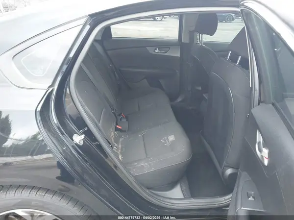 3KPF24AD2LE249120 2020 KIA FORTE - Image 8