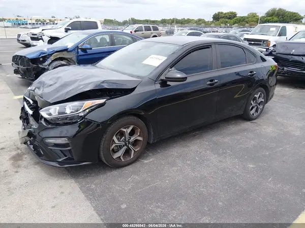 3KPF24AD2LE249876 2020 KIA FORTE - Image 2