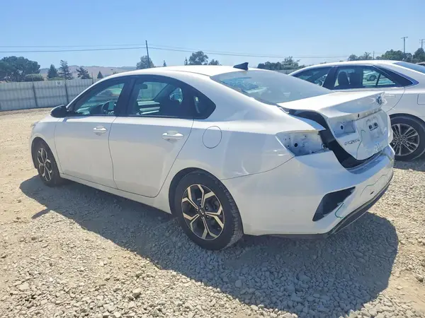 3KPF24AD2LE252793 2020 KIA FORTE - Image 2