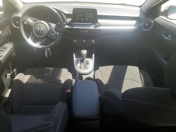 3KPF24AD2LE252793 2020 KIA FORTE - Image 8