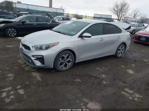 3KPF24AD2LE253538 2020 KIA FORTE - Image 2