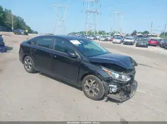 3KPF24AD2LE255628 2020 KIA FORTE