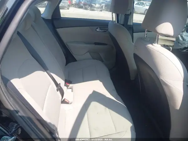 3KPF24AD2LE255628 2020 KIA FORTE - Image 8