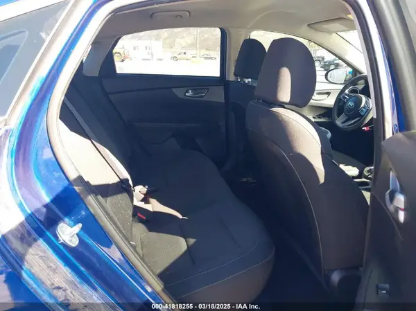 3KPF24AD2LE258075 2020 KIA FORTE - Image 8