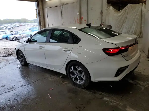 3KPF24AD2LE261297 2020 KIA FORTE - Image 2