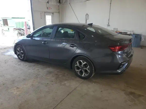 3KPF24AD2LE262434 2020 KIA FORTE - Image 2