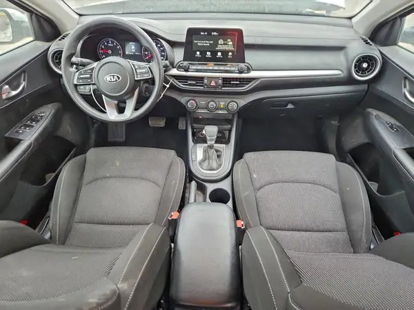 3KPF24AD2ME263360 2021 KIA FORTE - Image 8